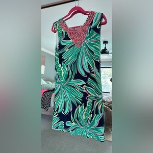 Lilly P dress stretchy material Medium